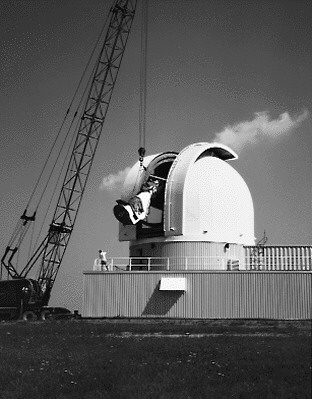 Elginfield Observatory and crane